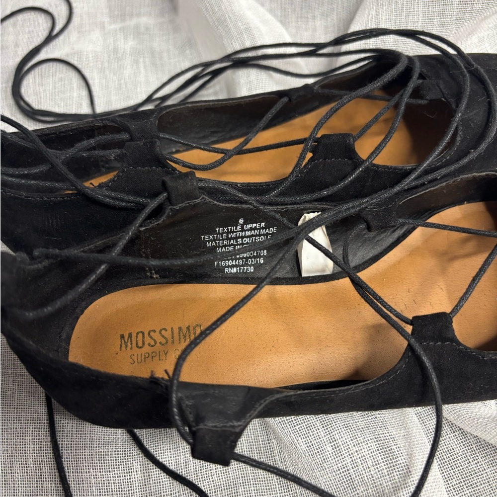 Mossimo womens' black kady pointy toe flats Size 6 - Picture 3 of 6